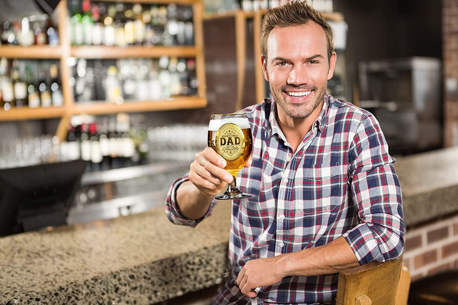 ® Christmas Gifts for Dad Personalized Beer Glass Birthday Gifts for Dad Gifts from Daughter Birthday Gifts for Dad from Son Dad Glasses Best Dad Gifts for Christmas Gifts for Men - Image 5