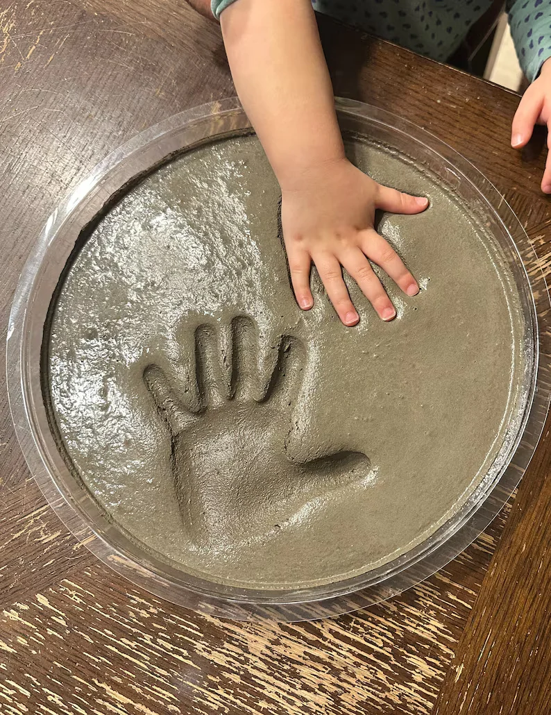 Personalized Garden Stone Kit – Handprint Garden Stone – Fathers Day Gift for Dad or Grandpa TH10 169909 - Image 2