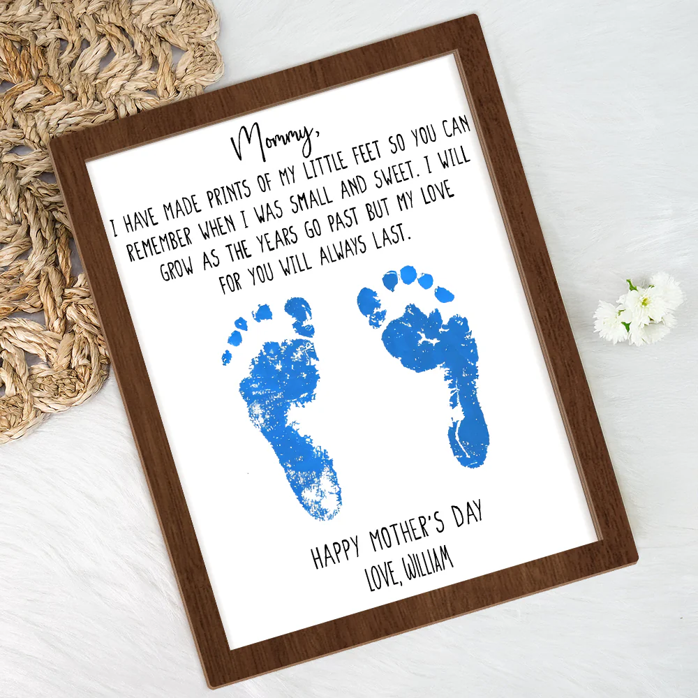 Personalized Footprints Sign 2-Layered Wooden Plaque With Stand, Happy Mother's Day TH10 169009 - Image 5