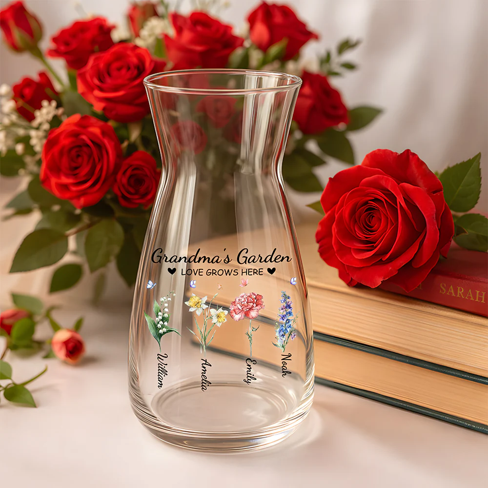 Custom Name Mom's Garden Love Grows Here Glass Vase - Personalized Mother’s Day Gift CH07 911234 - Image 6