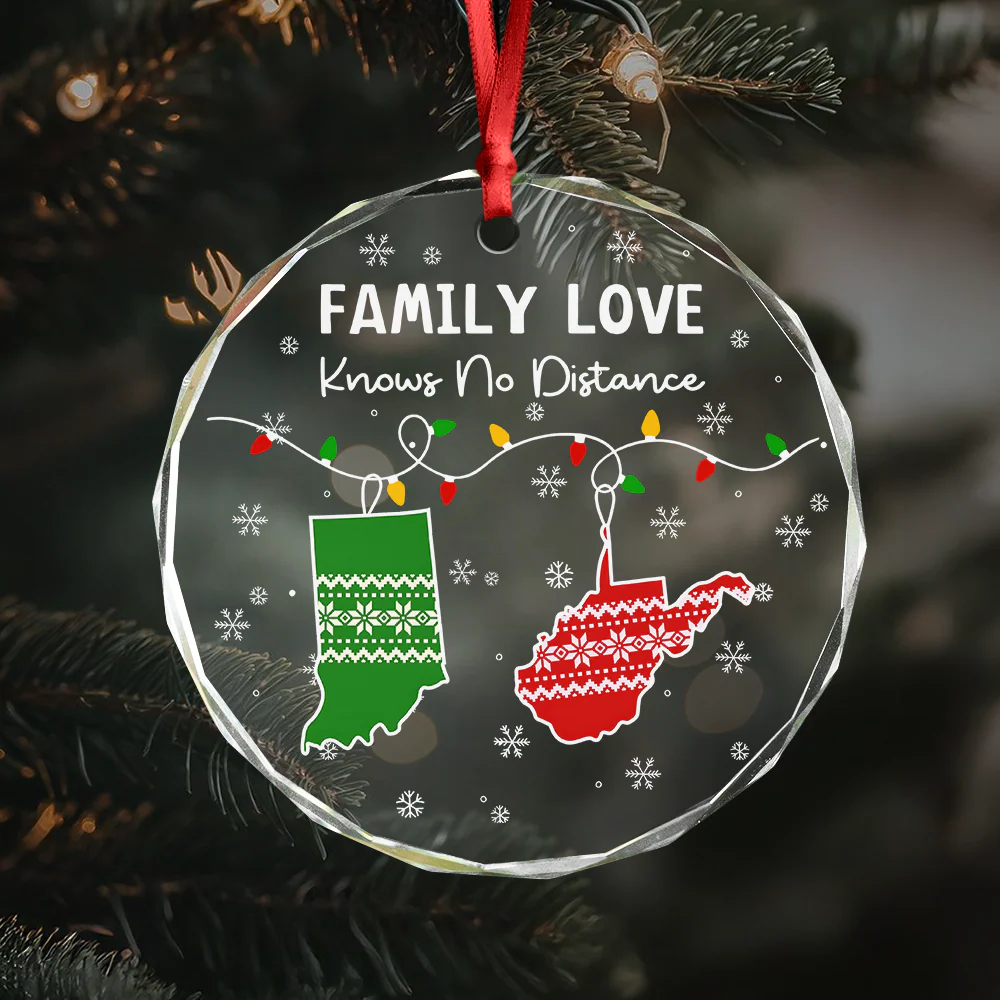Family Love Knows No Distance Glass Circle Ornament Personalized Gift For Family HO82 894510 - Image 2