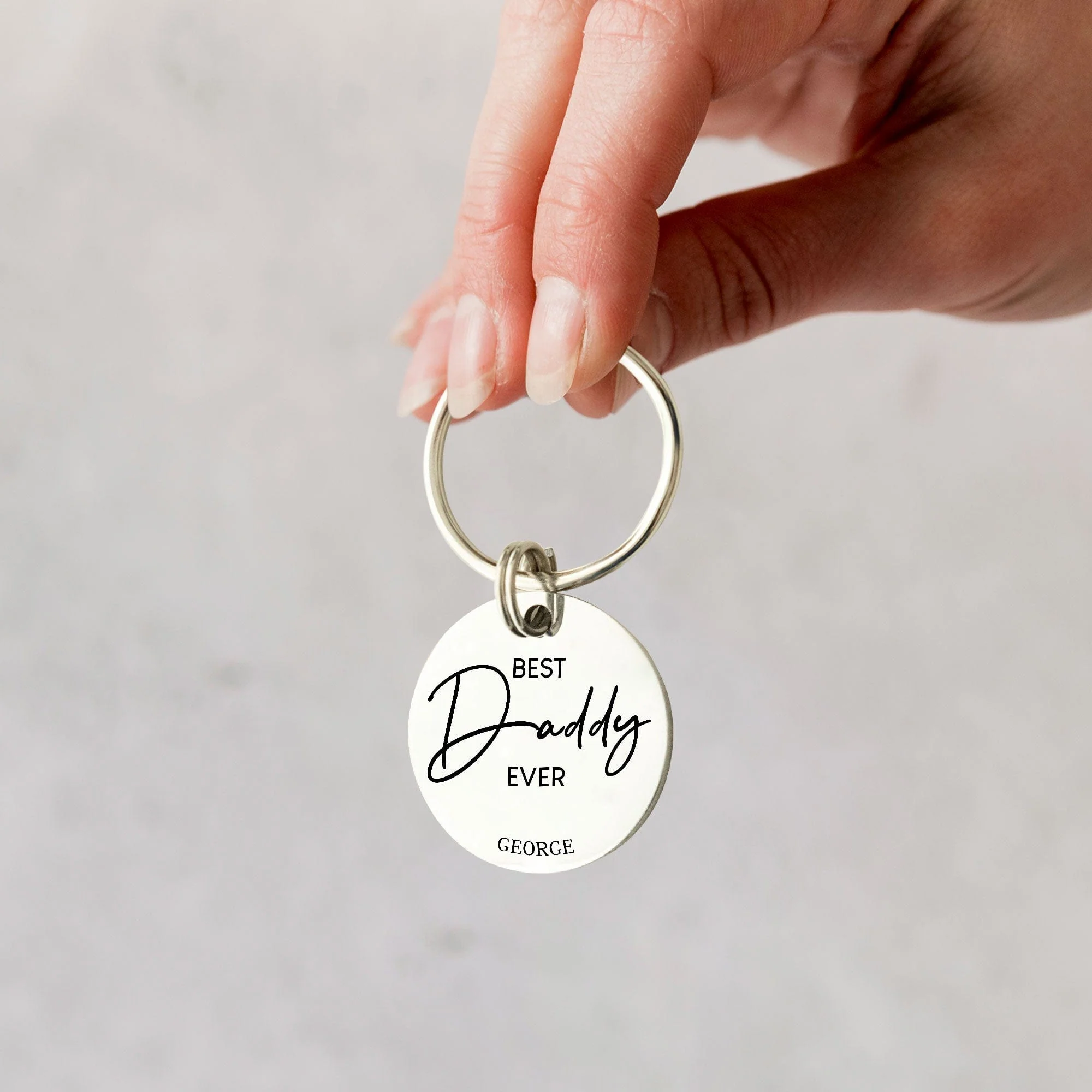 Best Daddy Ever Keychain Personalized Gift HO82 890684 - Image 3