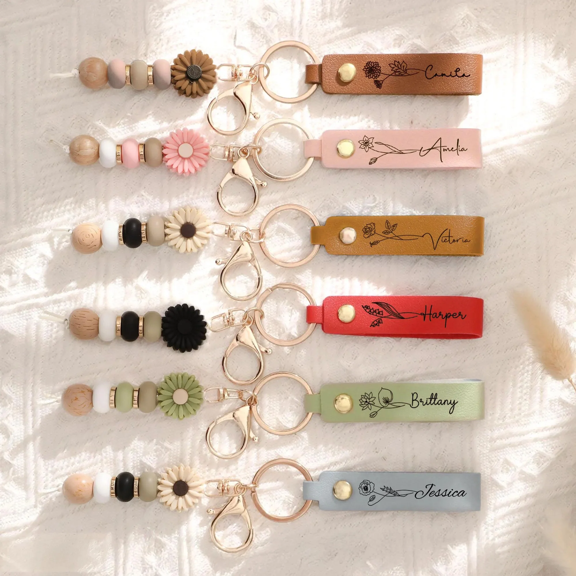 Personalized Name Daisy Beaded Keyring - Gift For Mom, Mother's Day, Girlfriend, Woman HO82 902092 - Image 2