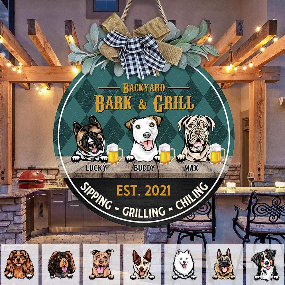 Backyard Bark & Grill Dog Wooden Door Sign With Wreath, HN590